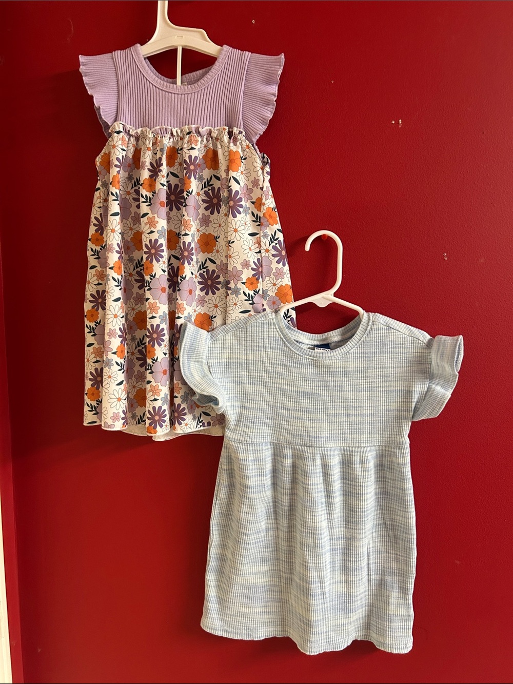 Lavender Floral dress and old navy Light Blue Knit Dress Set sz. 2t (110)